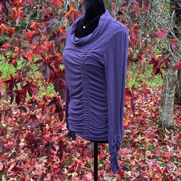 Nomads Hemp Wear Willow Tee - Picture 3 of 10